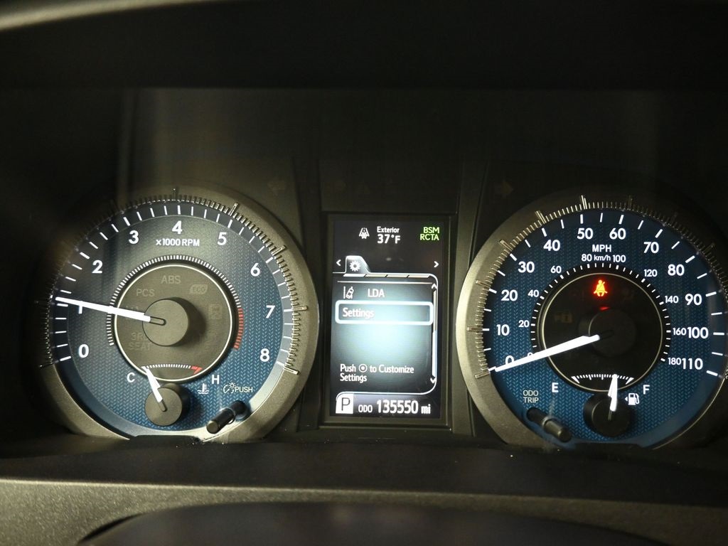 Vehicle image 23 of 79