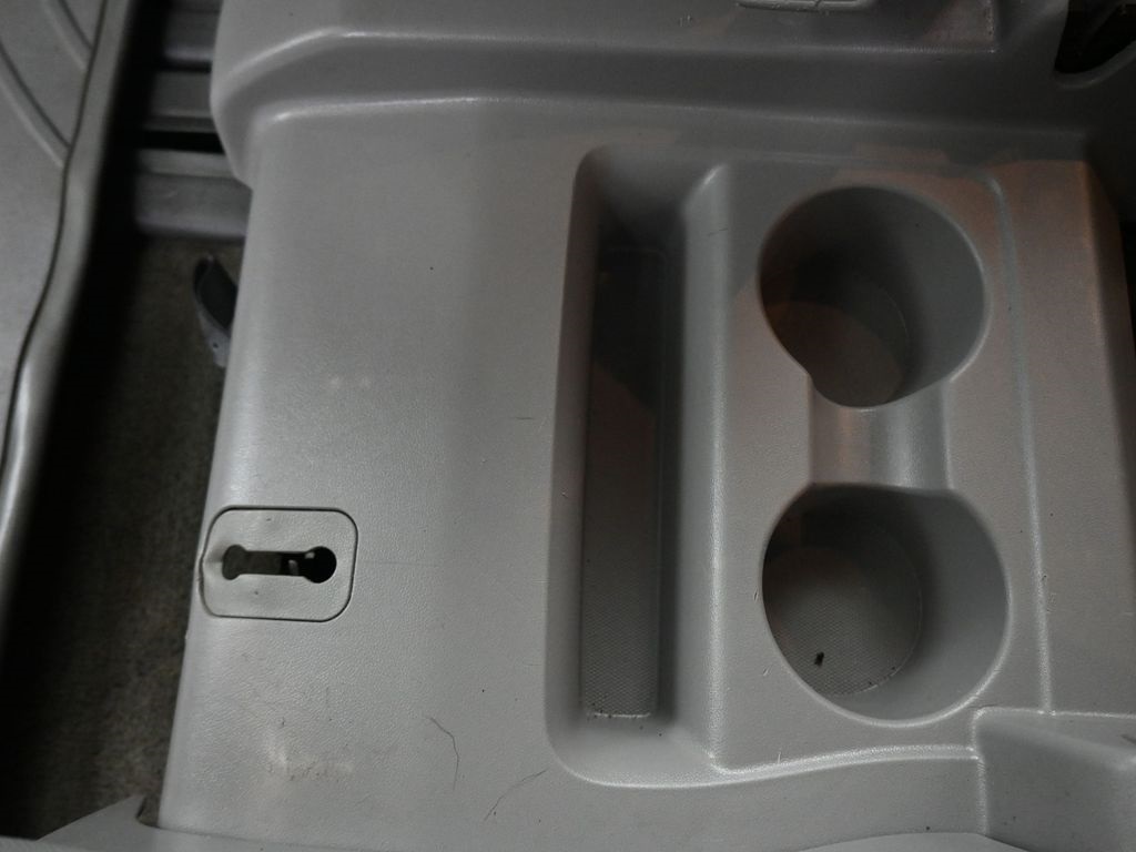 Vehicle image 39 of 79
