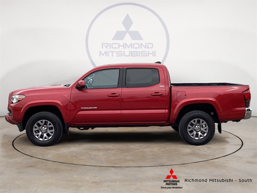 Vehicle image 8 of 22