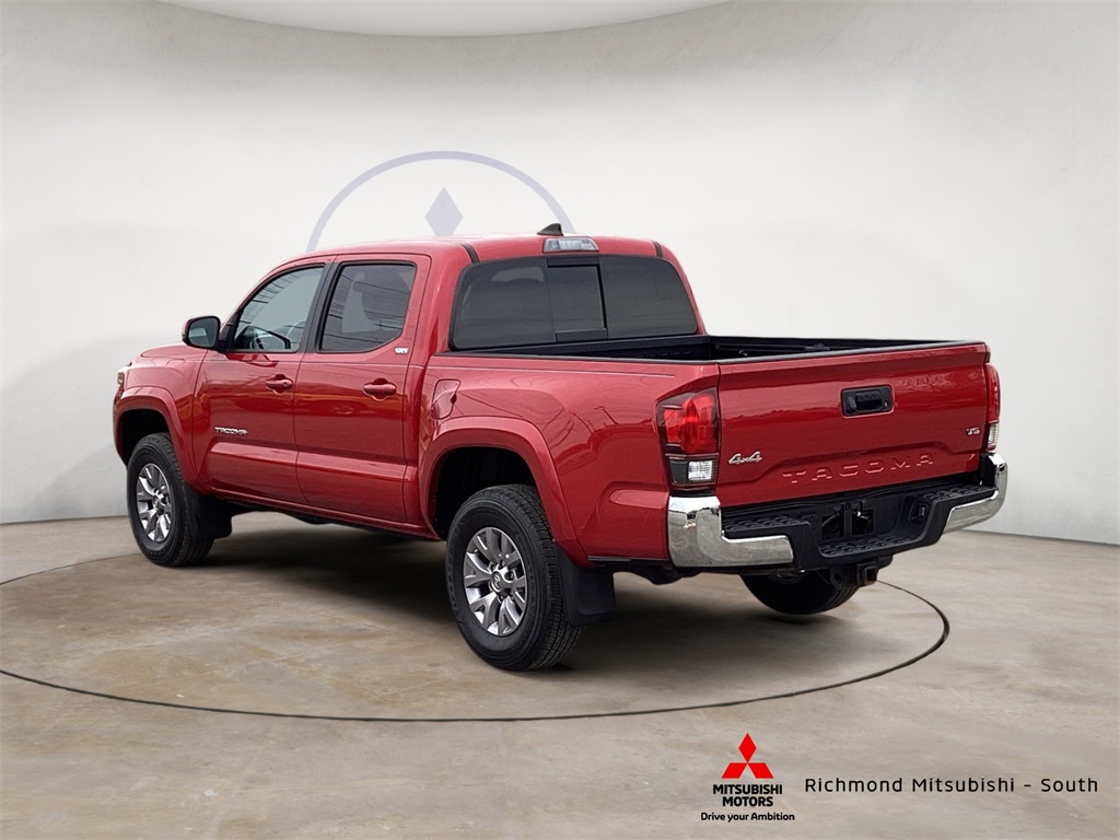 Vehicle image 7 of 22
