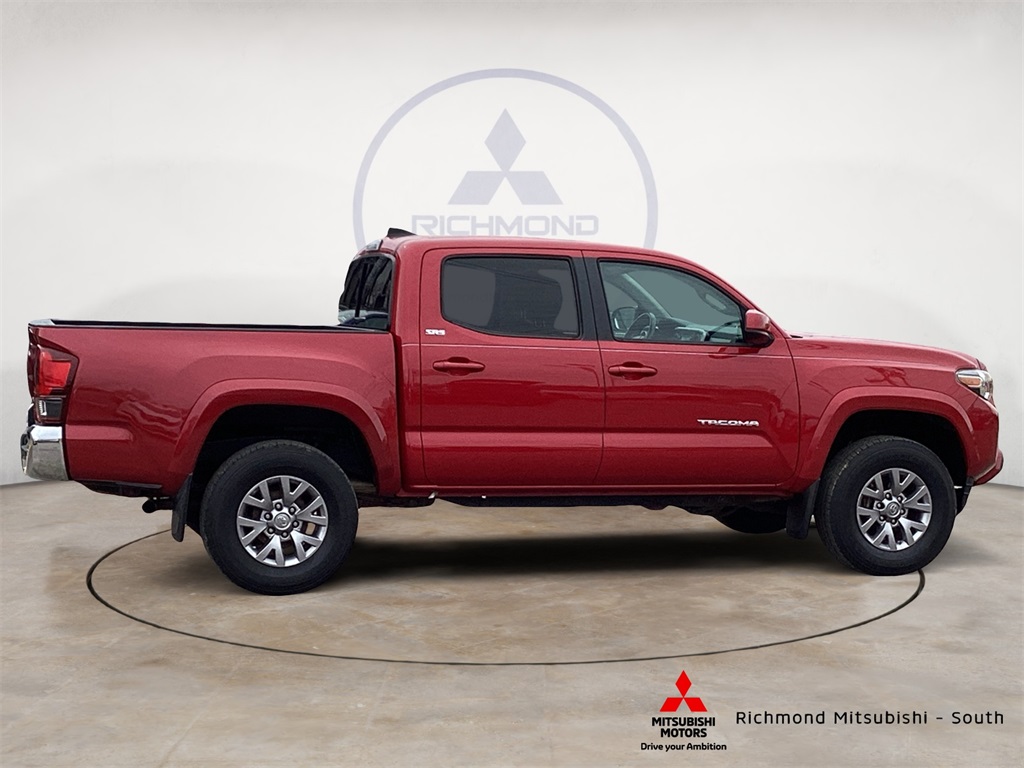 Vehicle image 4 of 22