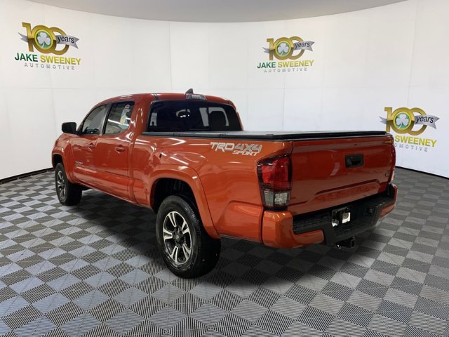 Vehicle image 8 of 28