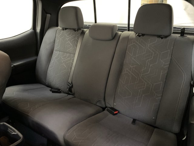 Vehicle image 10 of 28