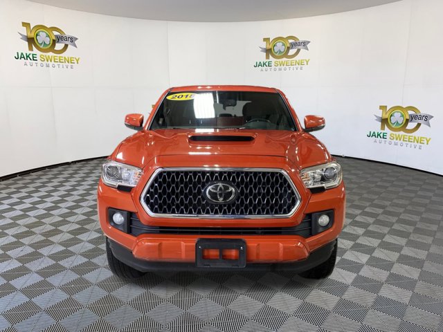 Vehicle image 4 of 28