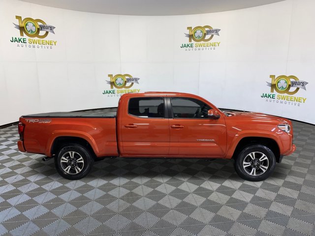 Vehicle image 7 of 28