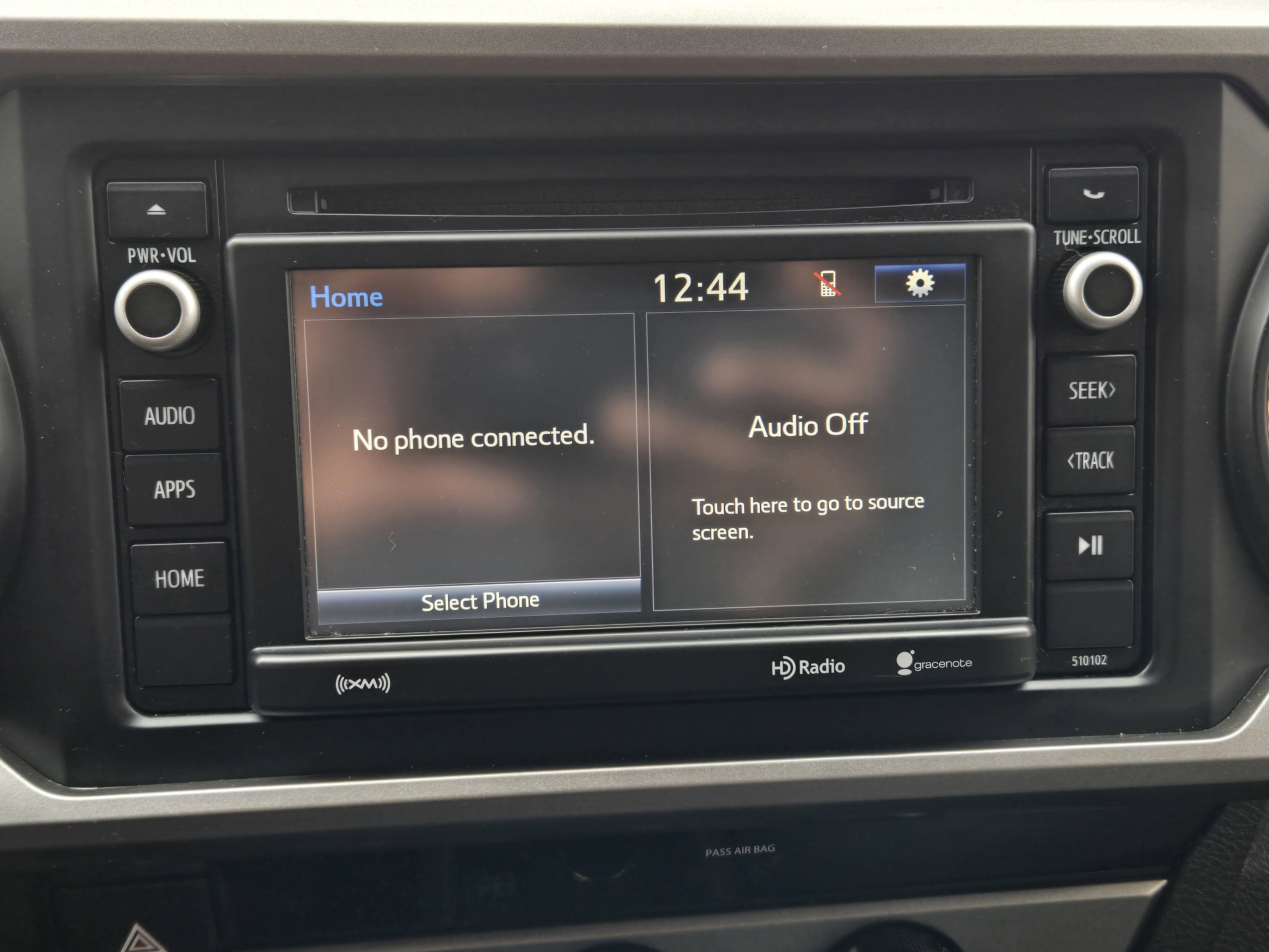 Vehicle image 17 of 30