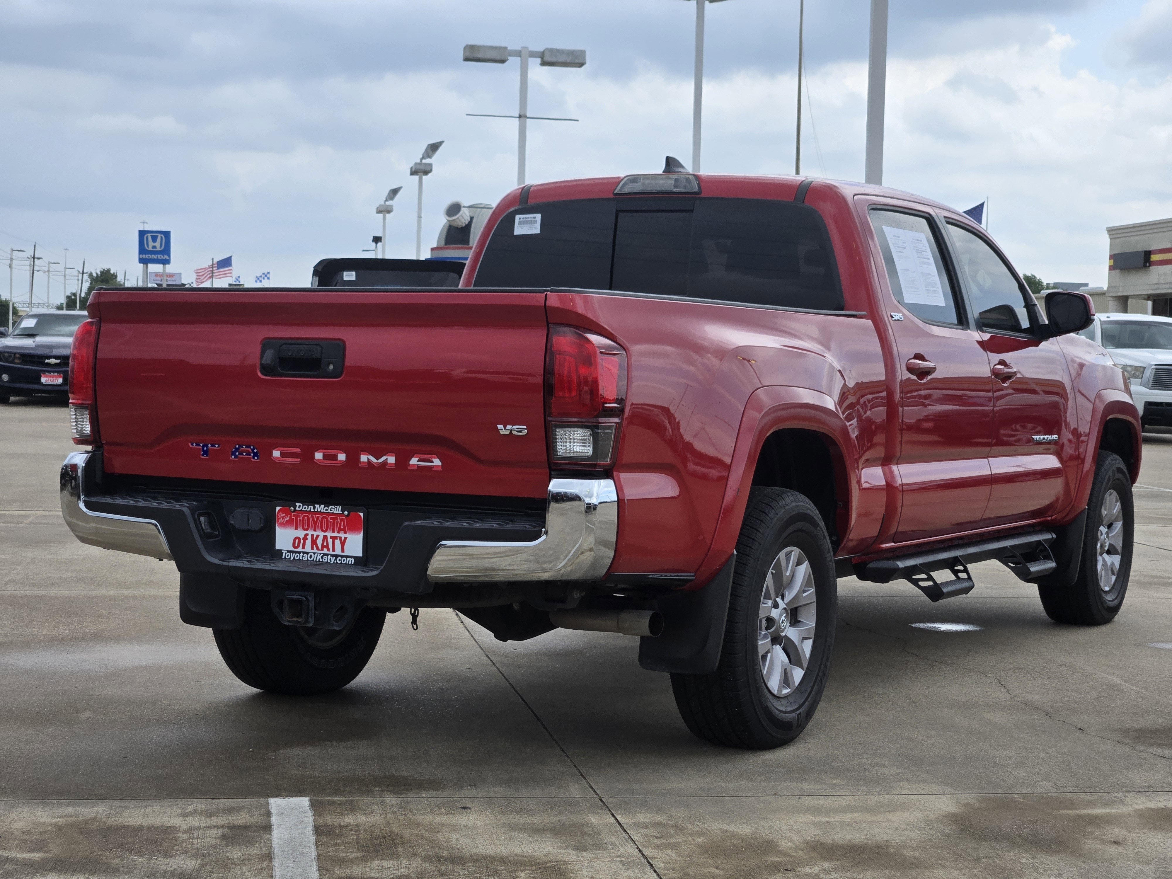 Vehicle image 4 of 30