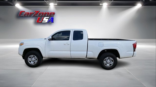 Vehicle image 8 of 30
