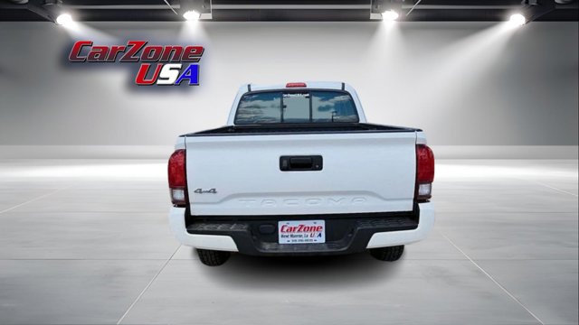 Vehicle image 6 of 30