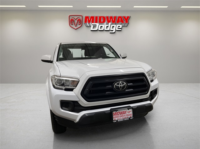 Vehicle image 2 of 27