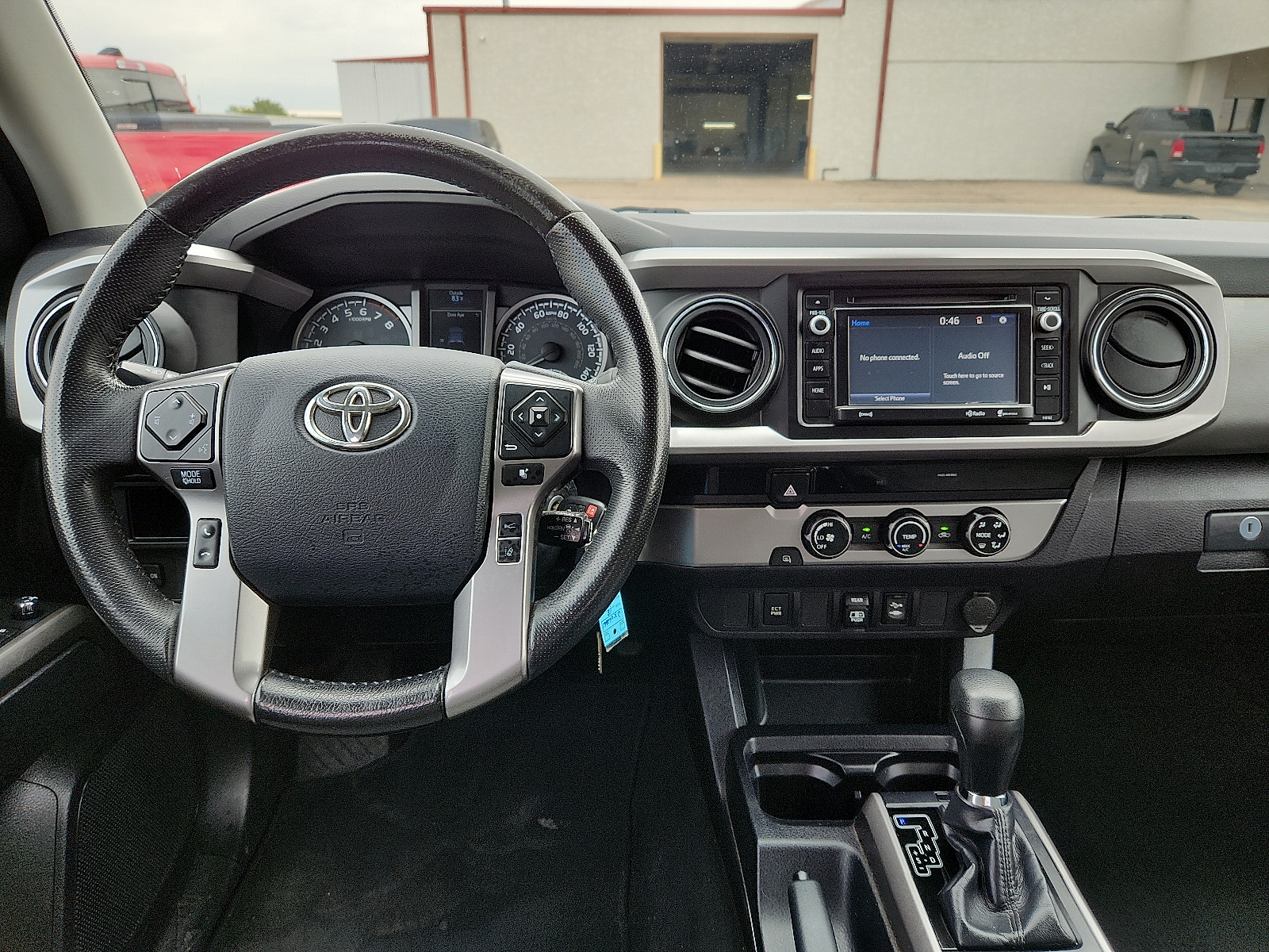 Vehicle image 9 of 16