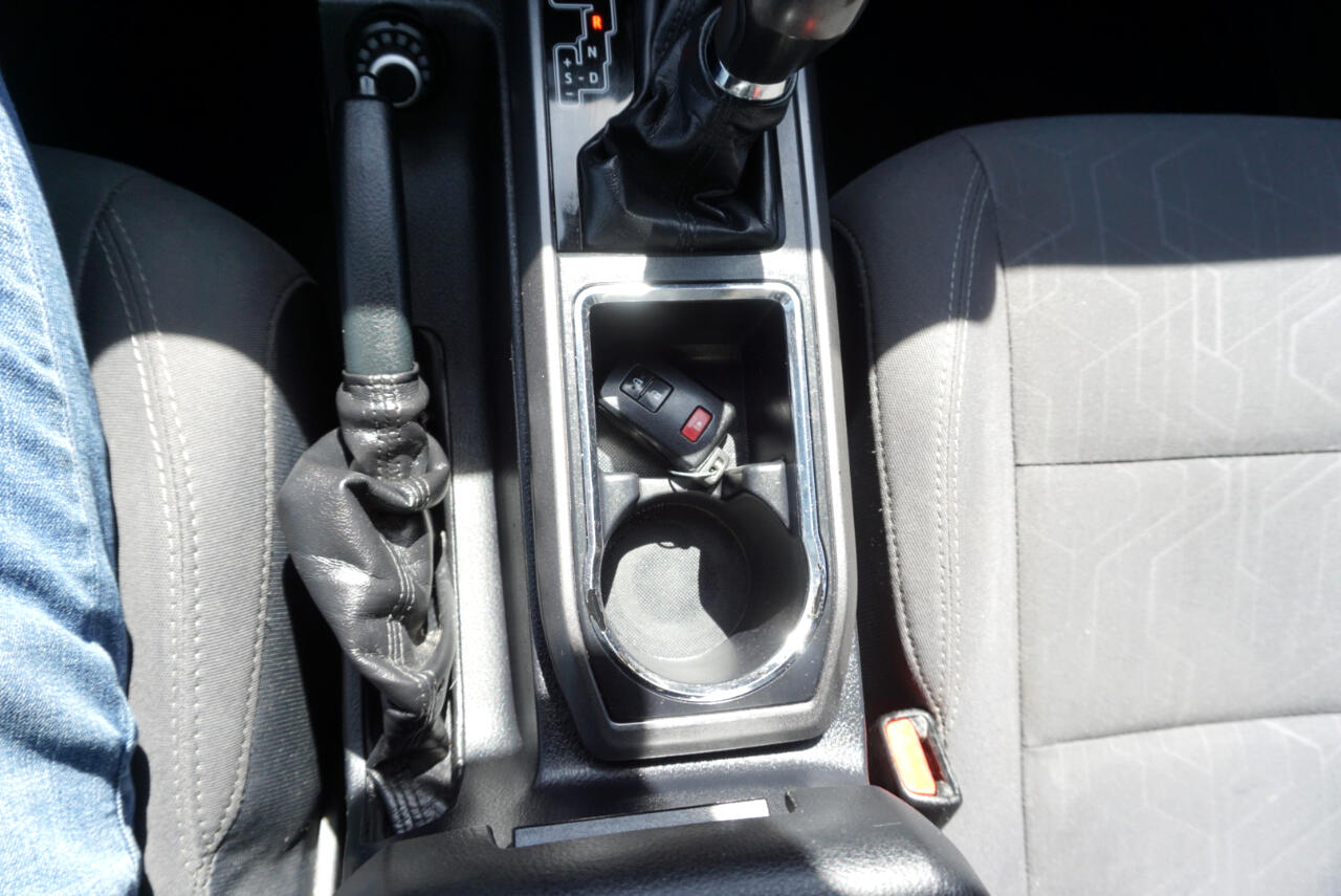 Vehicle image 20 of 23