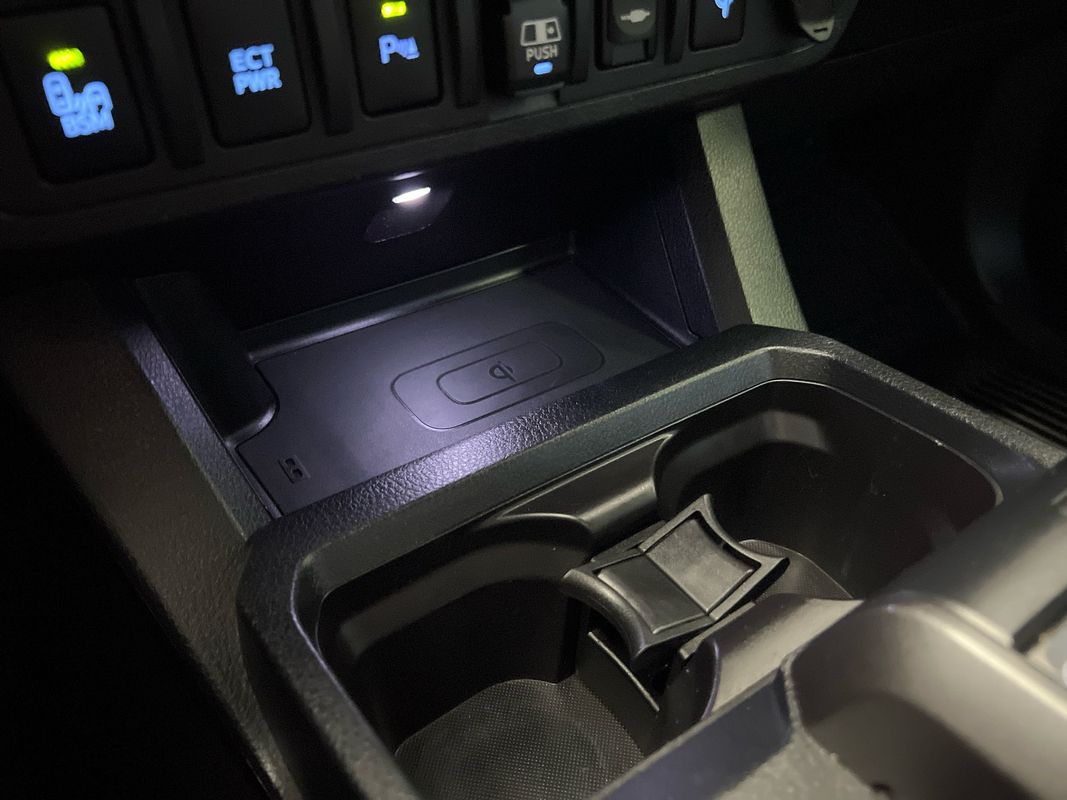 Vehicle image 90 of 113