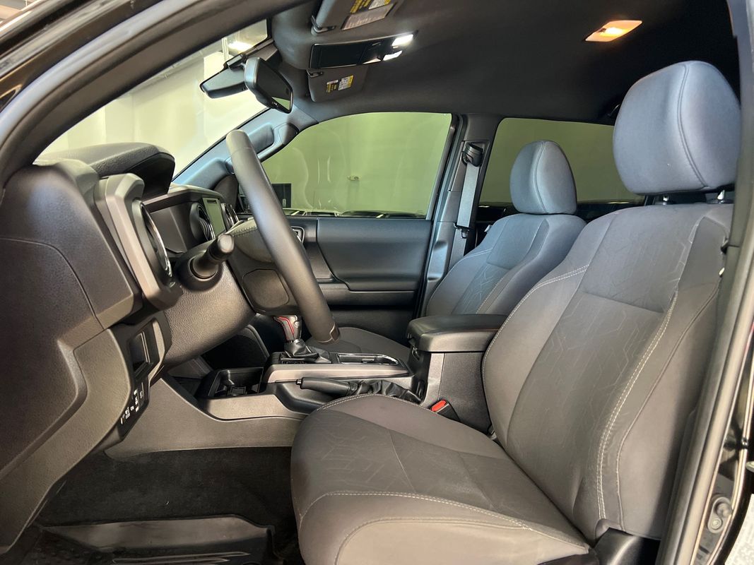 Vehicle image 26 of 113