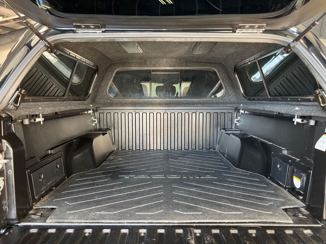 Vehicle image 48 of 113