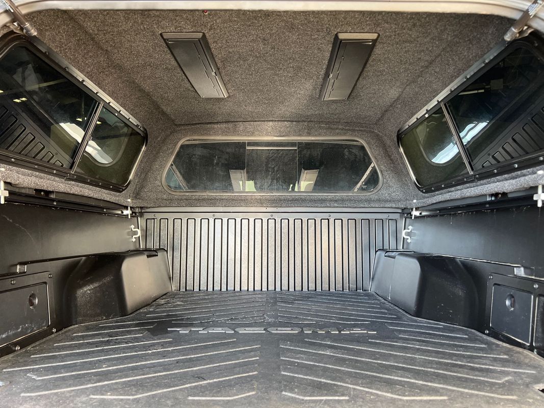 Vehicle image 52 of 113