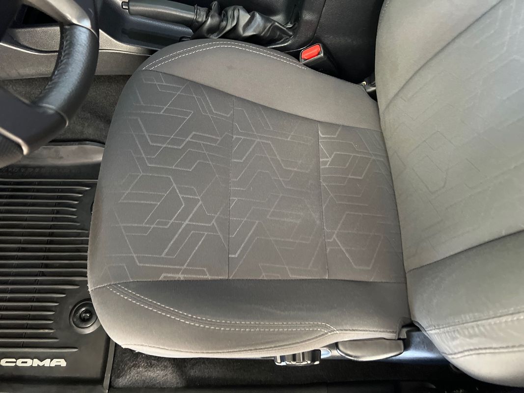 Vehicle image 77 of 113