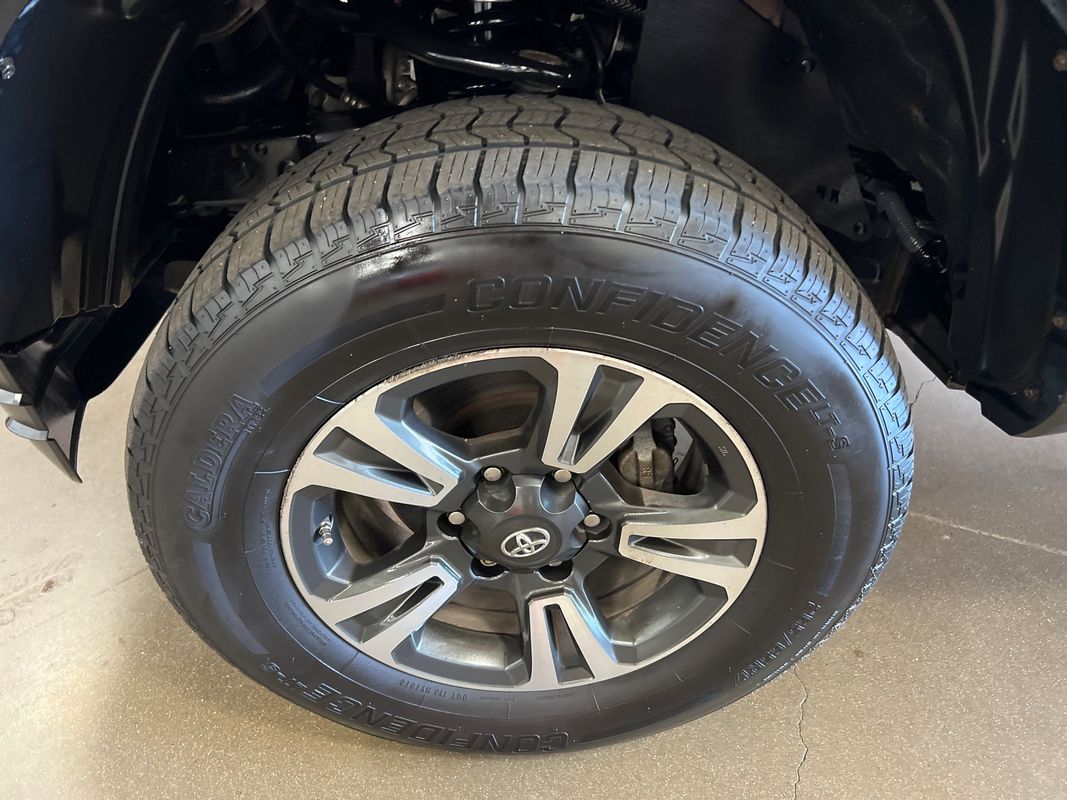 Vehicle image 55 of 113