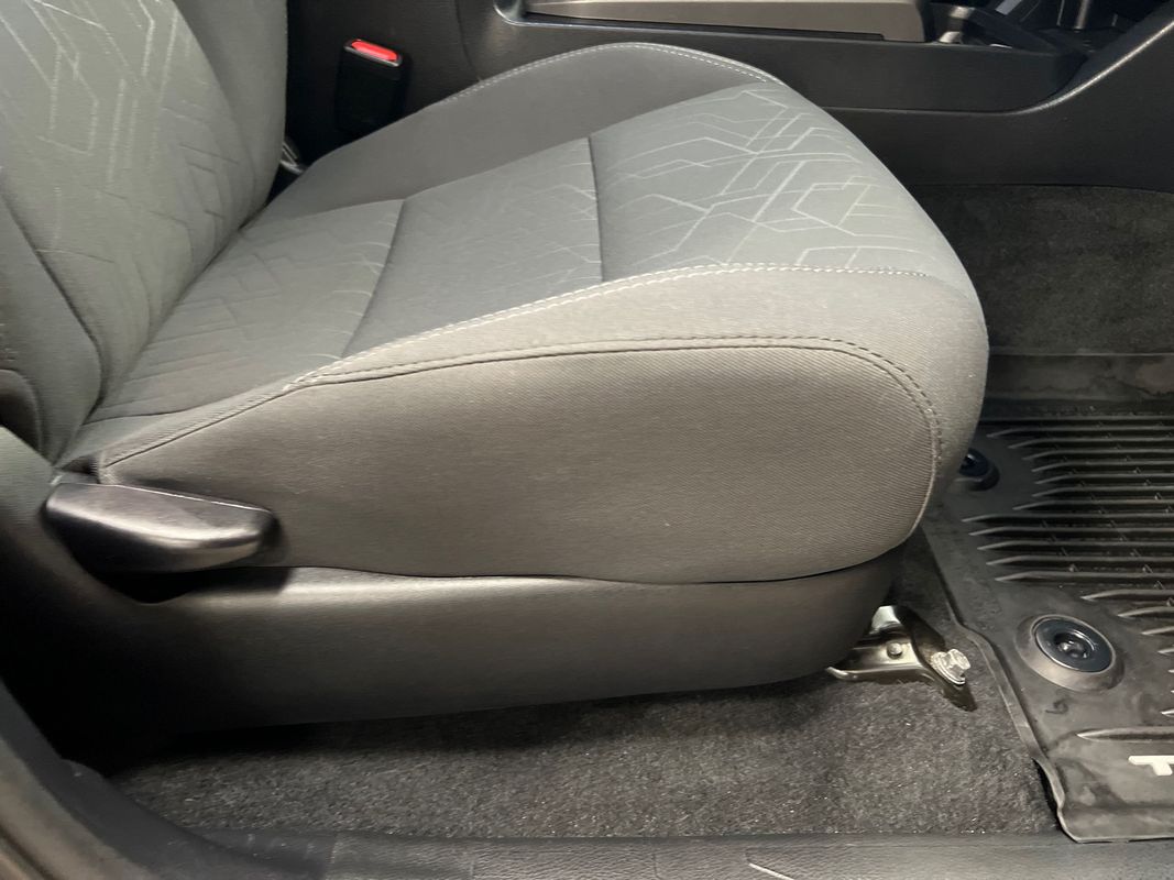 Vehicle image 96 of 113