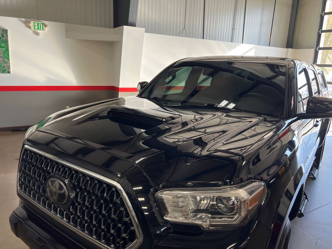 Vehicle image 3 of 113