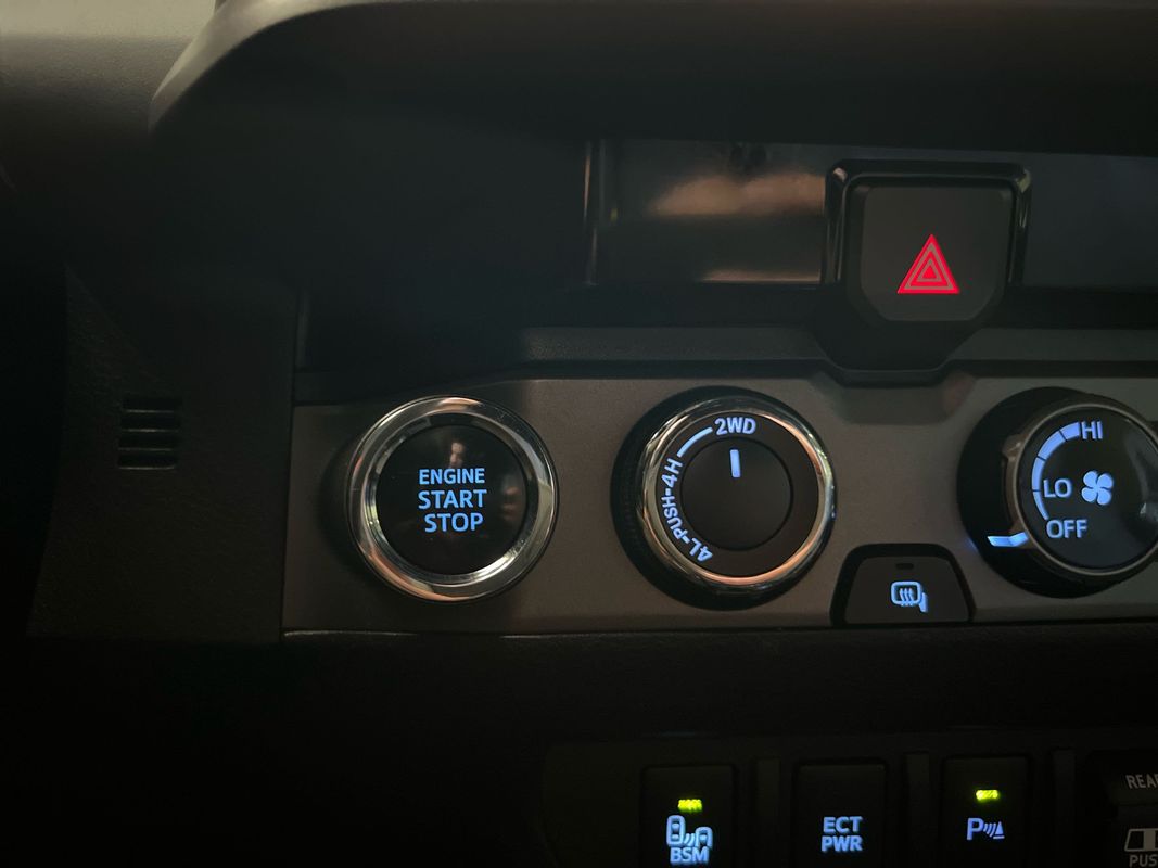 Vehicle image 87 of 113