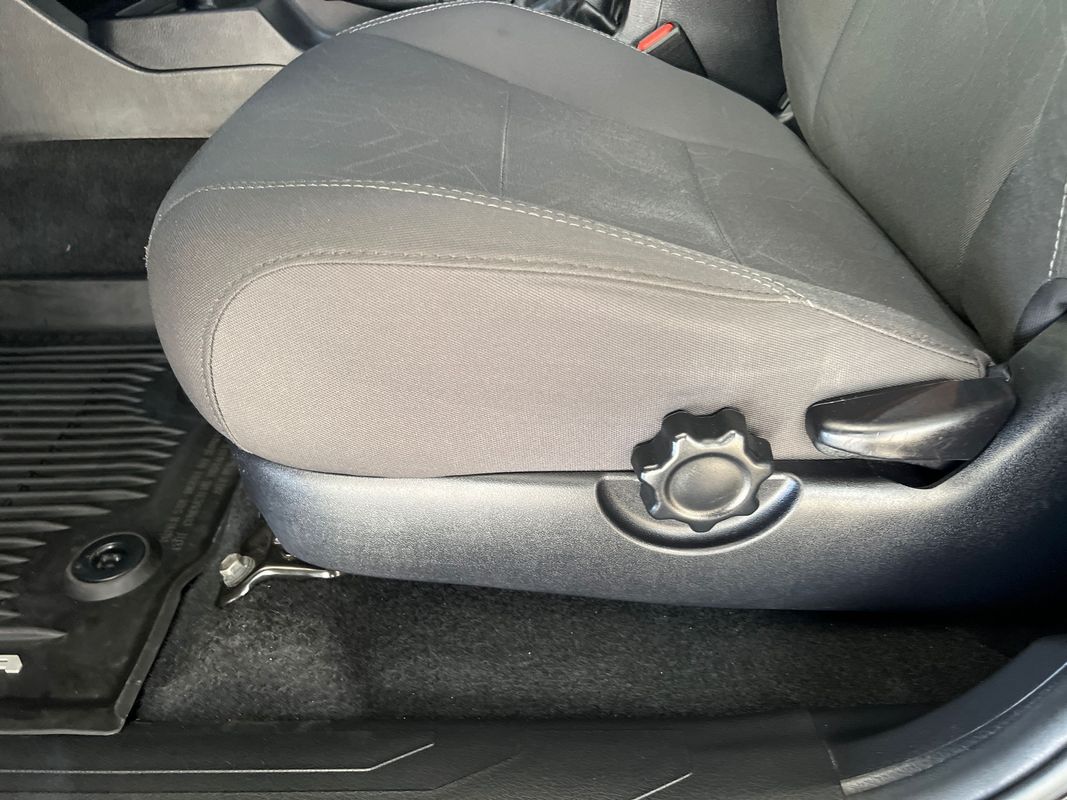 Vehicle image 74 of 113