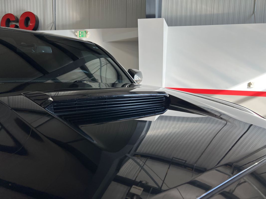 Vehicle image 61 of 113