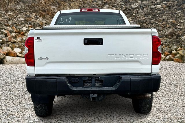 Vehicle image 6 of 32