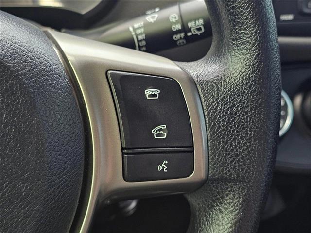 Vehicle image 20 of 26