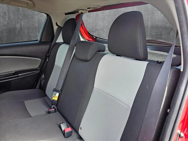 Vehicle image 11 of 26