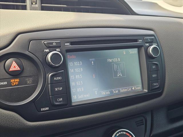 Vehicle image 22 of 26