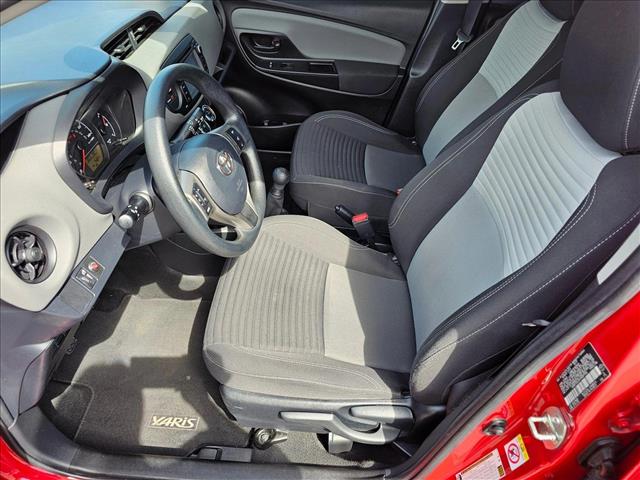 Vehicle image 16 of 26