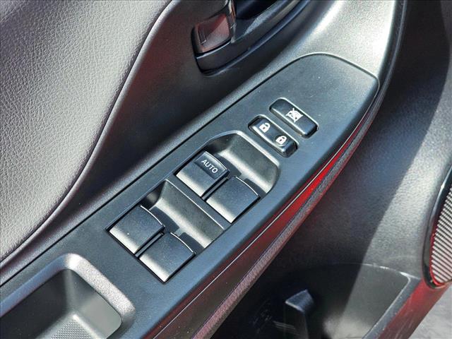 Vehicle image 18 of 26