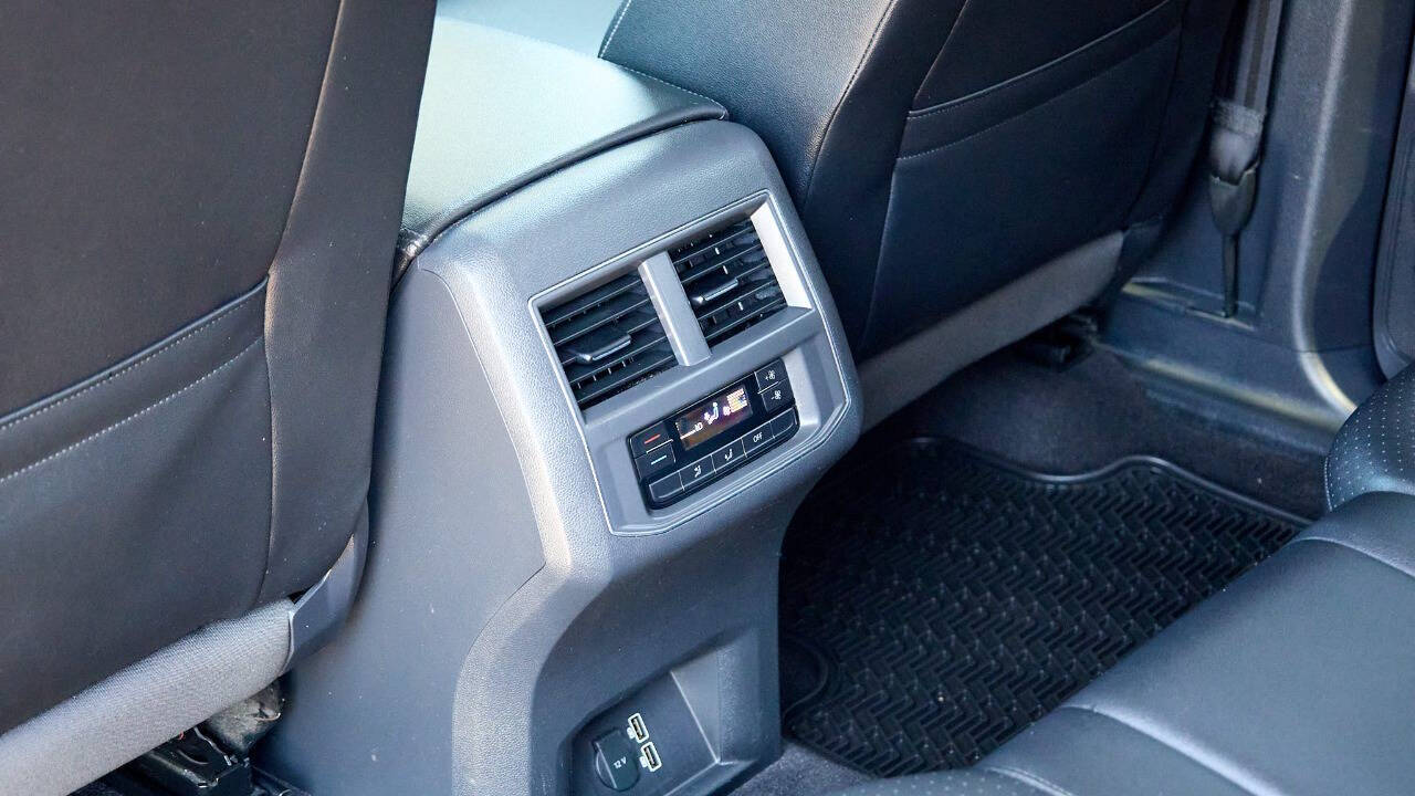 2018 Volkswagen Atlas 2.0T SE Image 26 of 30