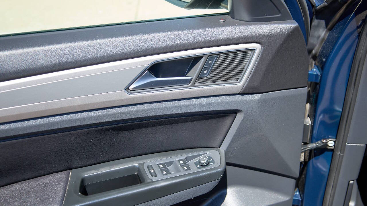 2018 Volkswagen Atlas 2.0T SE Image 25 of 30