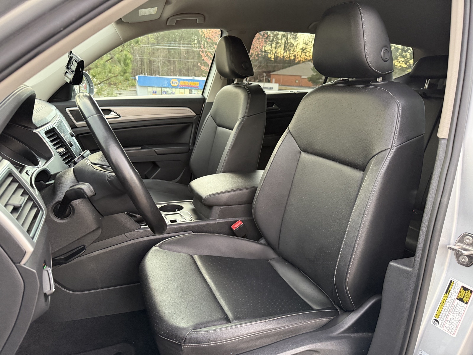2018 Volkswagen Atlas 3.6L V6 SE Image 35 of 50