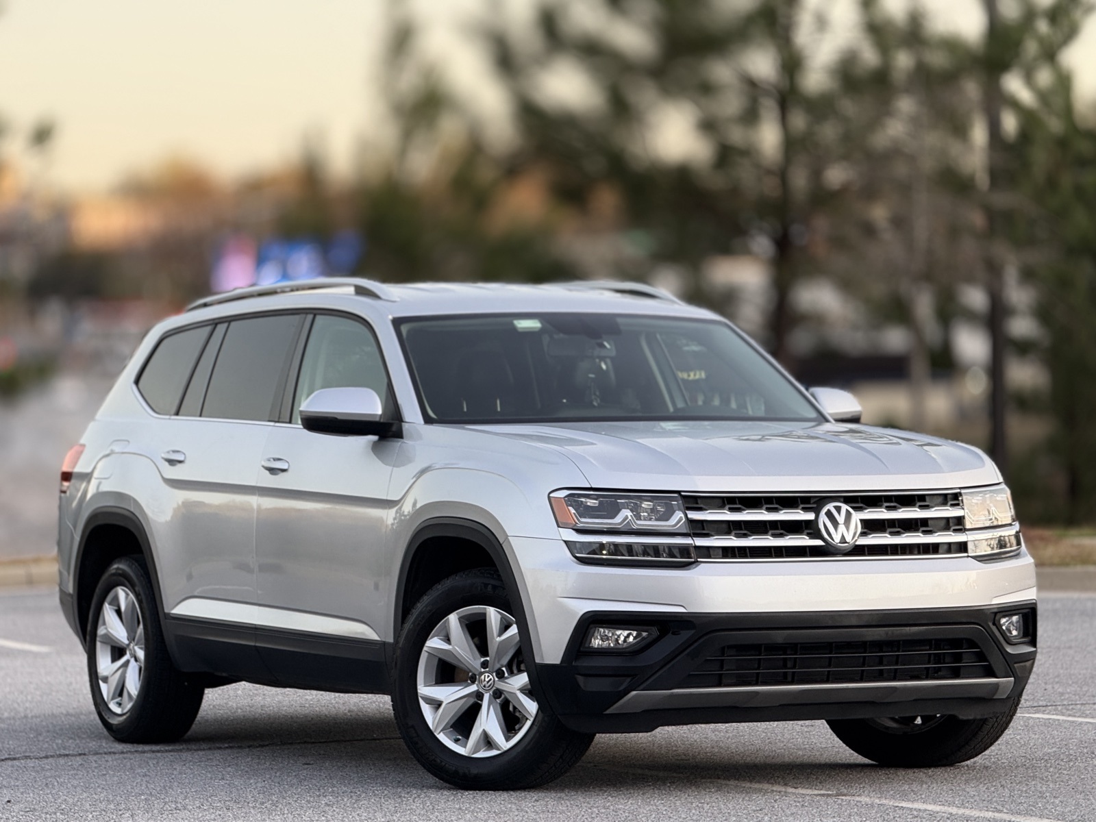 2018 Volkswagen Atlas 3.6L V6 SE Image 5 of 50