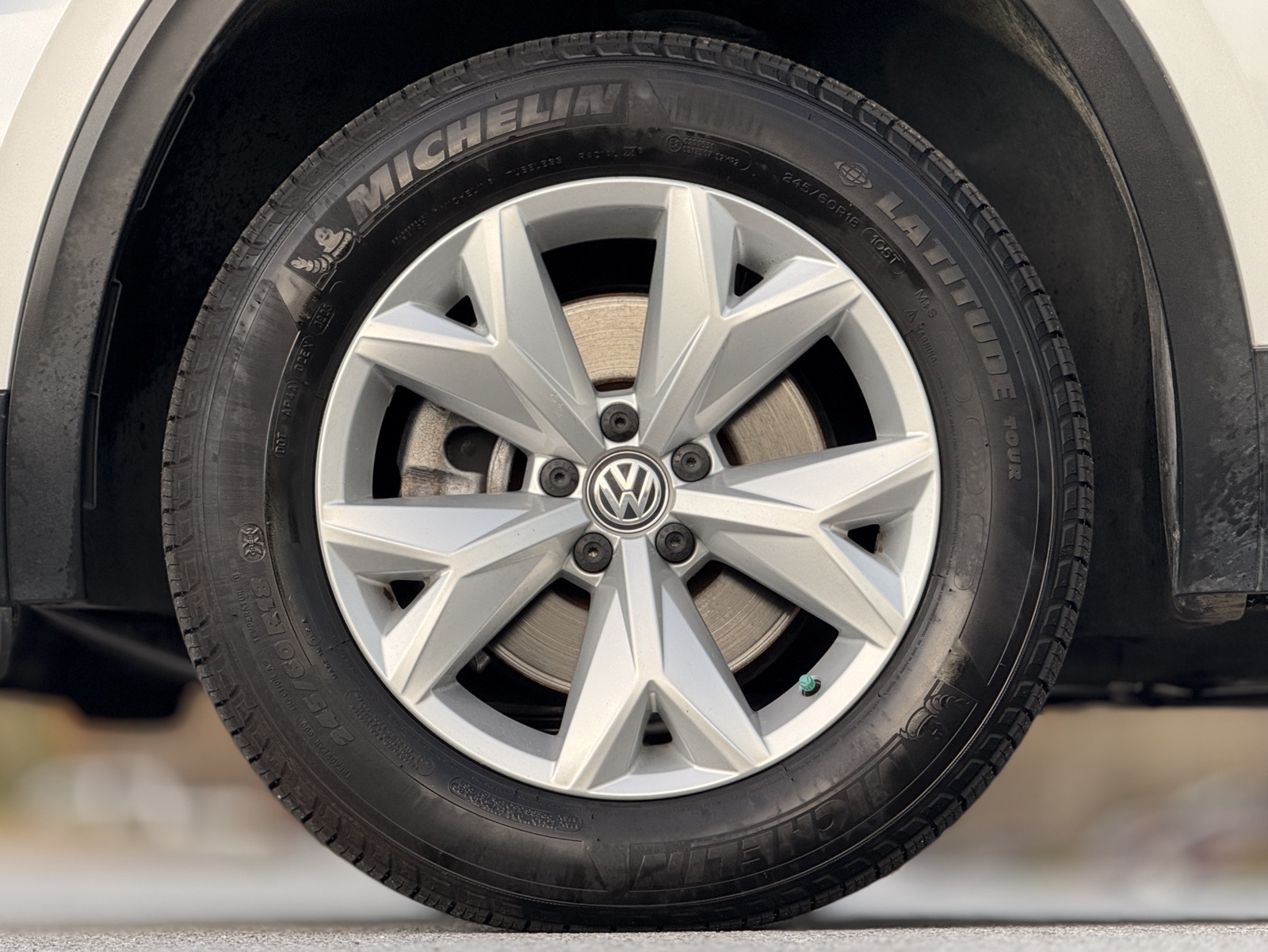 2018 Volkswagen Atlas 3.6L V6 SE Image 16 of 50