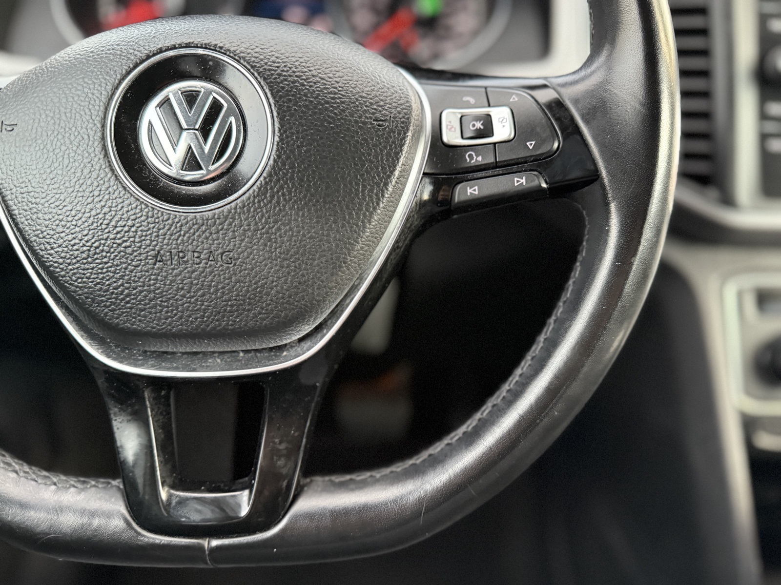 2018 Volkswagen Atlas 3.6L V6 SE Image 24 of 50