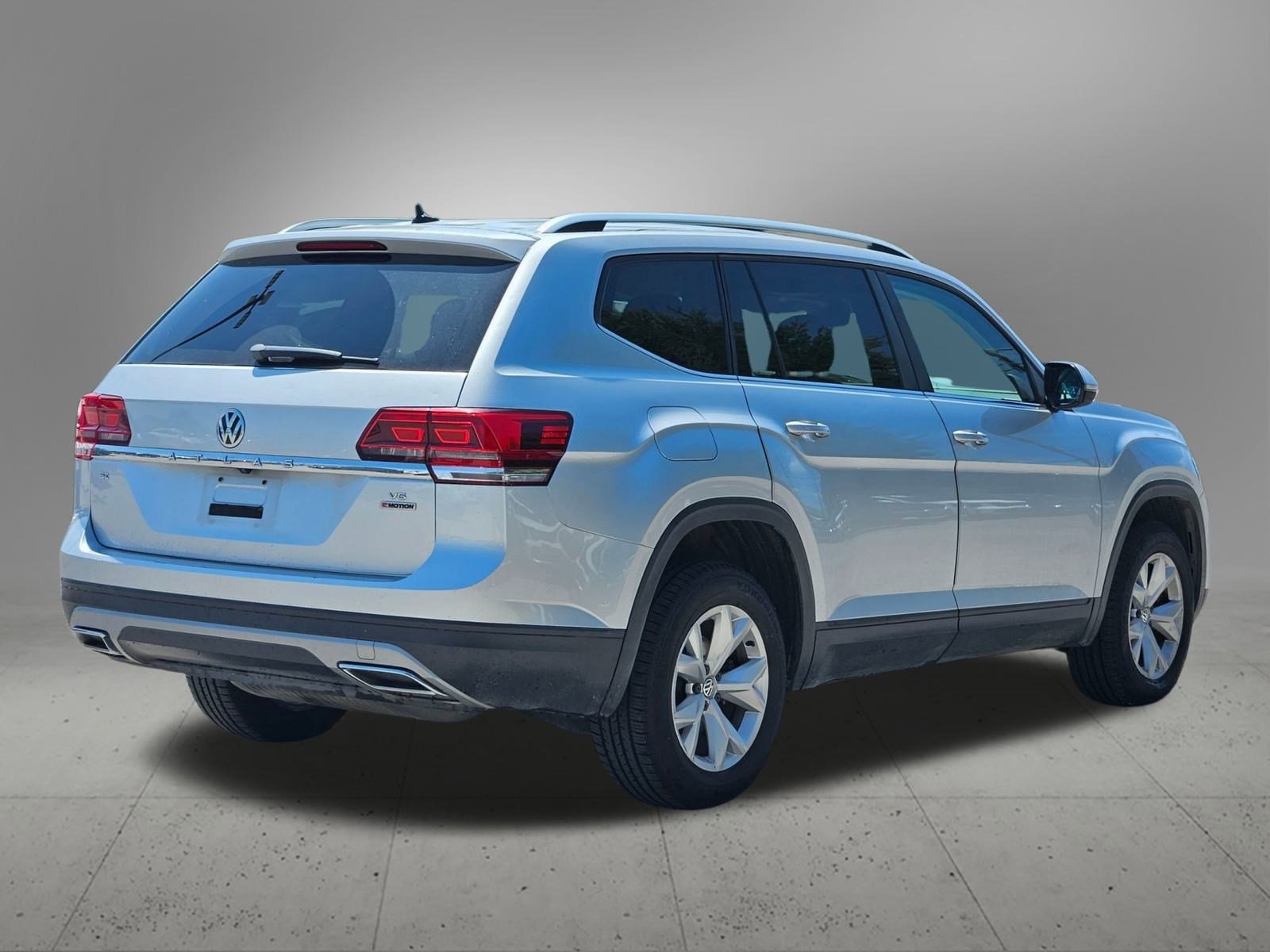 Vehicle image 6 of 30