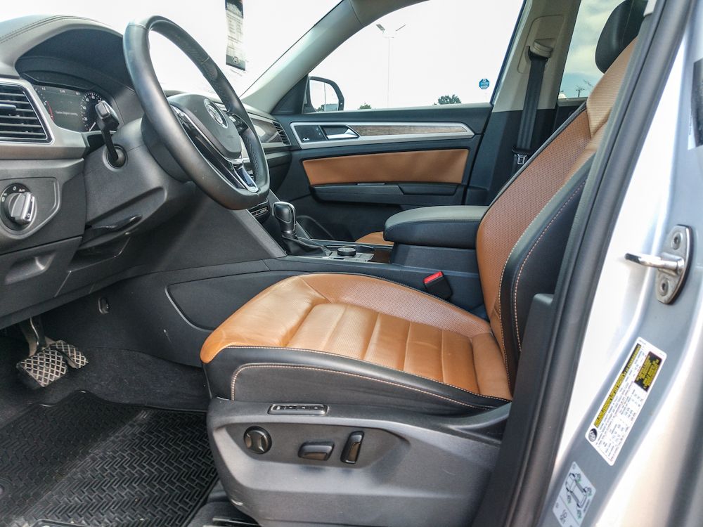 2018 Volkswagen Atlas 3.6L V6 SEL Premium Image 10 of 20