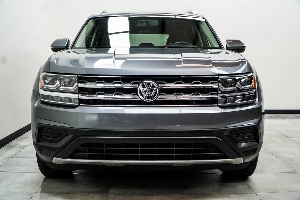 Vehicle image 3 of 43