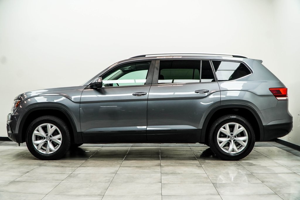 Vehicle image 9 of 43