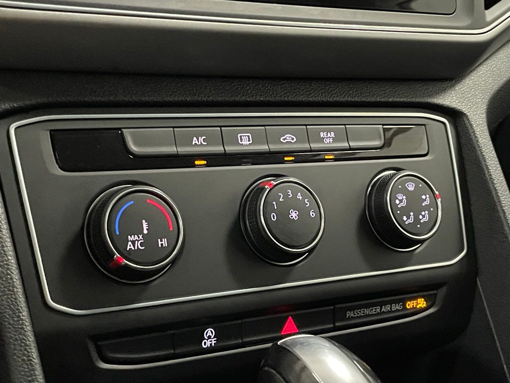 2018 Volkswagen Atlas 3.6L V6 S Image 21 of 27