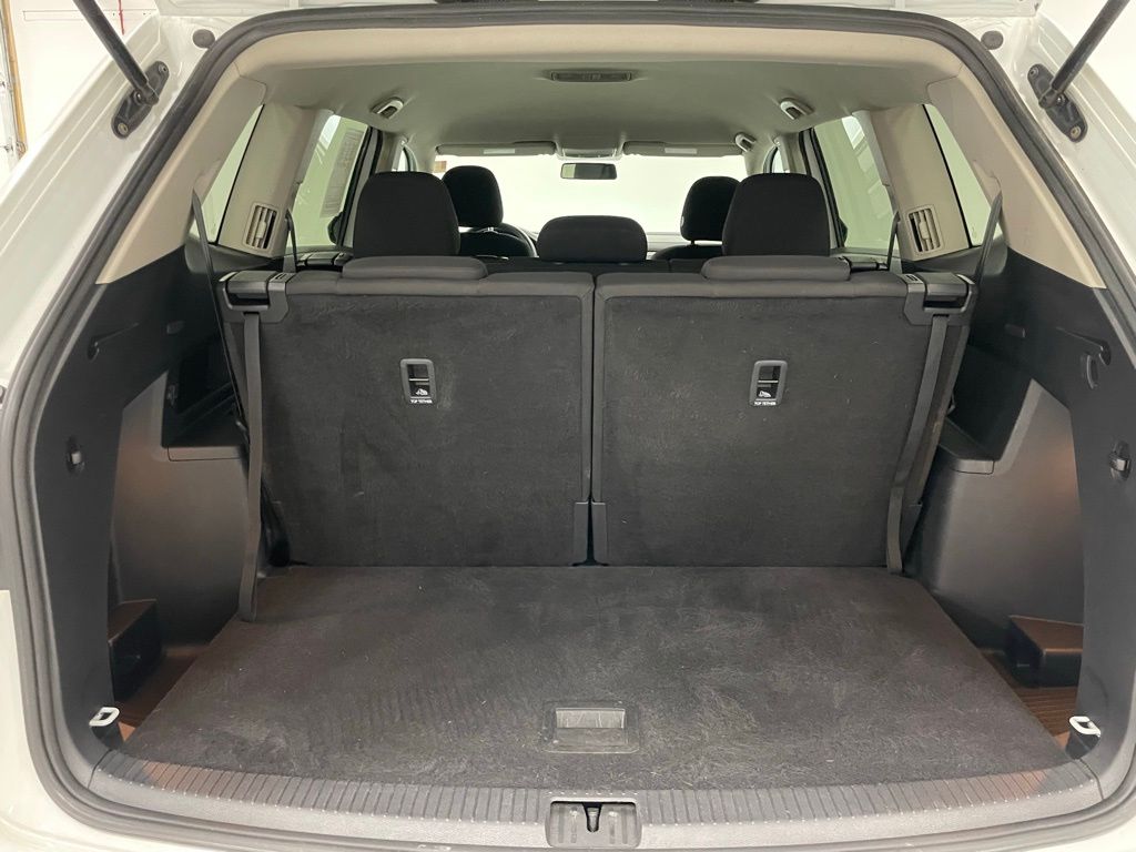 2018 Volkswagen Atlas 3.6L V6 S Image 11 of 27