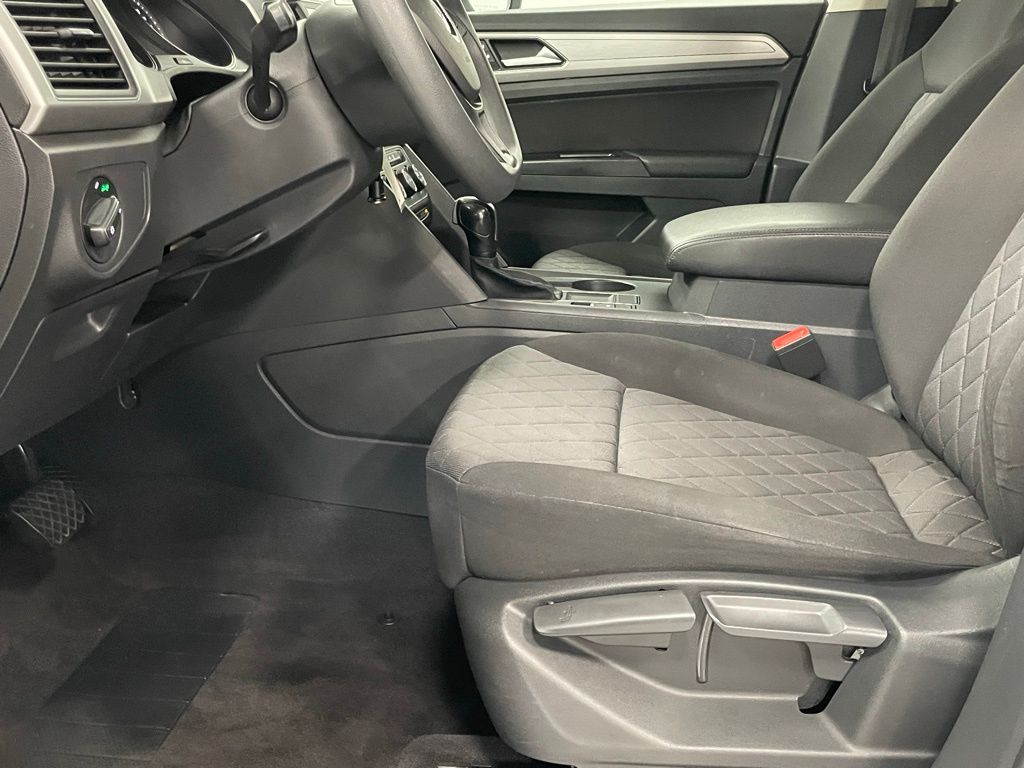 2018 Volkswagen Atlas 3.6L V6 S Image 14 of 27