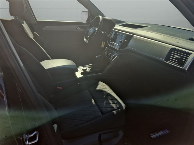 2018 Volkswagen Atlas 3.6L V6 S Image 11 of 30
