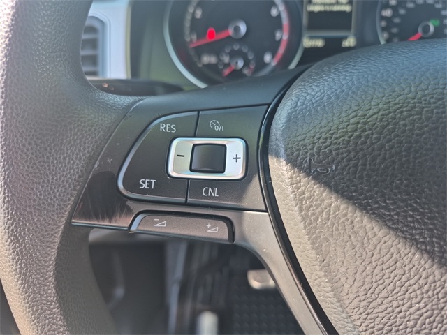 2018 Volkswagen Atlas 3.6L V6 S Image 25 of 30