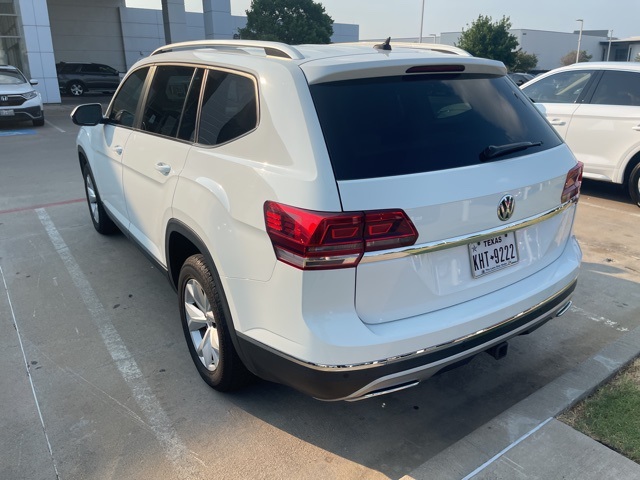 Vehicle image 4 of 14