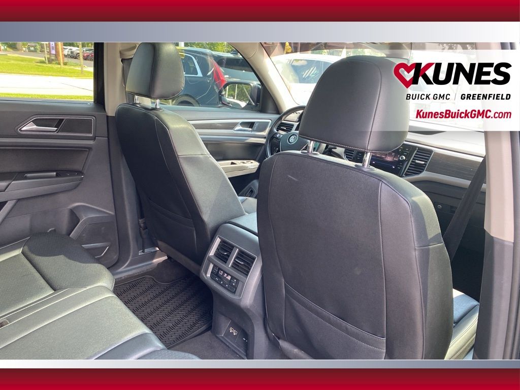 2018 Volkswagen Atlas 3.6L V6 SEL Image 15 of 46